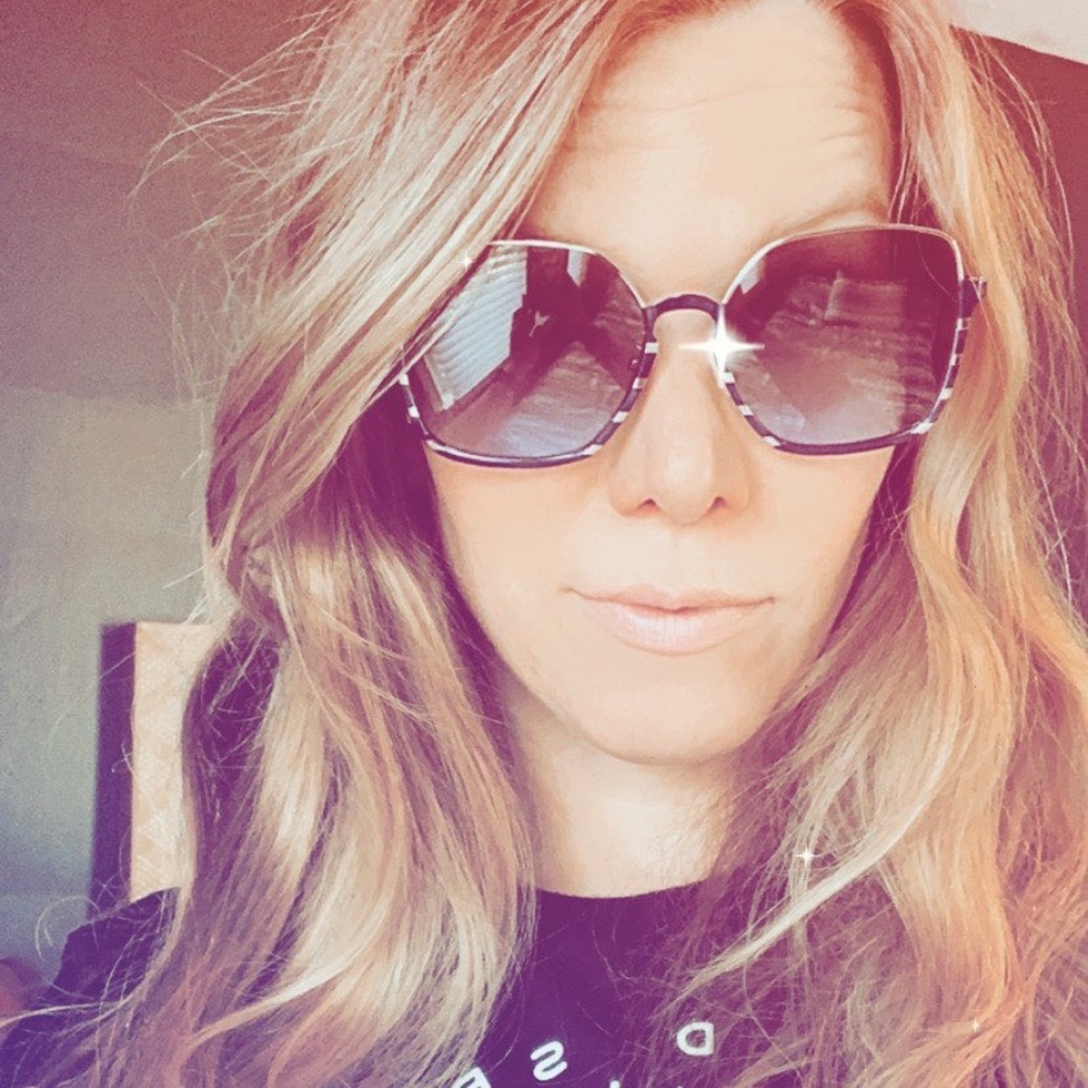 Meet your Posher, Amy